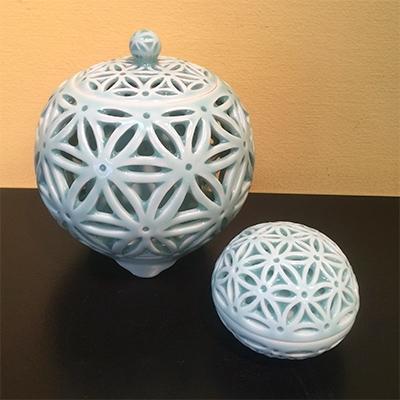 ふるさと納税 伊万里市 青磁雪透丸大香炉・香合セット