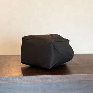 《Milih×NARA》オールブラックの"鹿"刺繍トート S【cbm02】