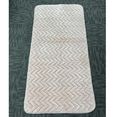 ふるさと納税 泉大津市 プレミアム温泉毛布、吸湿発熱機能で体の芯から暖かい。KW31584ゴムレス敷パッド シングルピンク