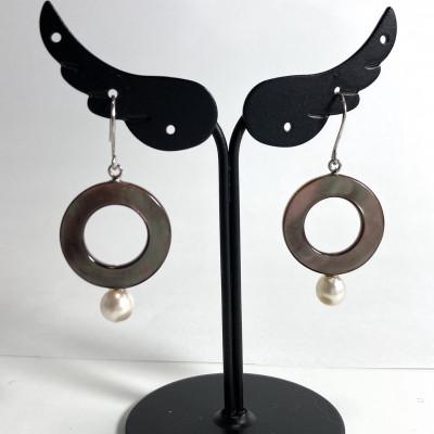 ふるさと納税 南国市 あこや真珠/黒蝶シェルピアス
