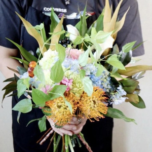季節の花束 Sサイズ 3回 定期便 3ヶ月 有限会社田村フローリスト 花束