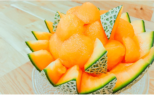 【先行予約】極上の一品「日原メロン（キング種）」（1.6kg相当×1玉）