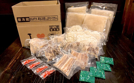 沖縄そば 【肉ぜんぶ盛り！】だるまそば 4食セット (三枚肉・ソーキ・軟骨ソーキ・てびち)   BCAO001 そば 