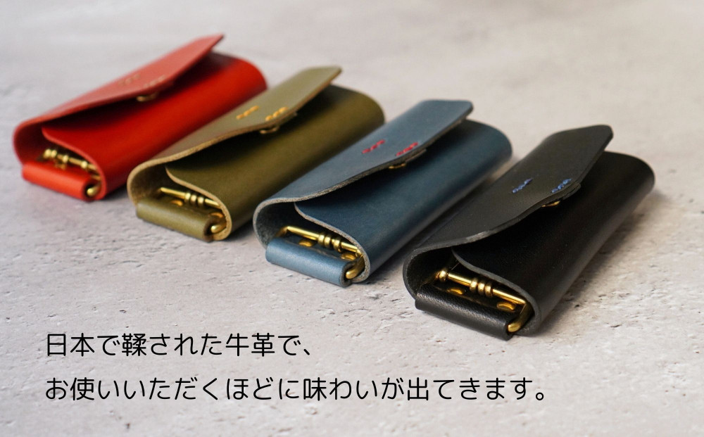 【革工房Rim】4連 キーホルダー〈紺×赤糸〉｜京都 レザーキーホルダー 人気ブランド［ キーケース 全て手作業 ハンドメイド コンパクト 本革 人気 おすすめ 革製品 レザー 手作り クラフト ギフ