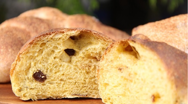 国産小麦・天然酵母　乳卵バター不使用　石窯焼きパンセット　H069-024