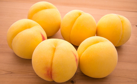 山形産 硬め 黄桃 約2kg(4～9玉) 【令和7年産先行予約】FS24-707