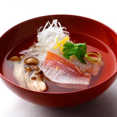 ふるさと納税 小浜市 鯛ひしお 大瓶 1本 タイの旨味が凝縮された「一番絞り」お鍋や煮物にもぴったり |  | 01