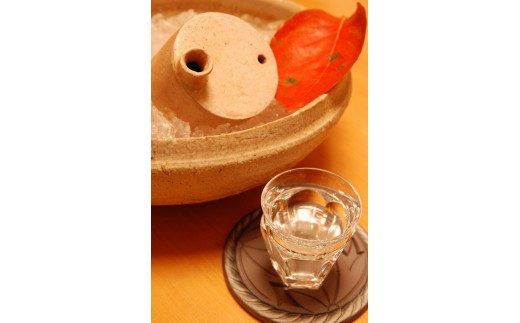 四季折々の紋様10枚で1セット（約100g×10枚＝1kg）