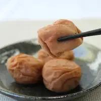 【紀原の梅干し】厳選 紀州南高梅 白干し 1㎏ 塩分約21％ A級品 / 昔ながら 梅 うめ ウメ 梅干し 梅干 白梅 白梅干し 南高梅 紀州南高梅 国産 完熟 健康 ご飯のお供 酸っぱい 贈り物 ギ