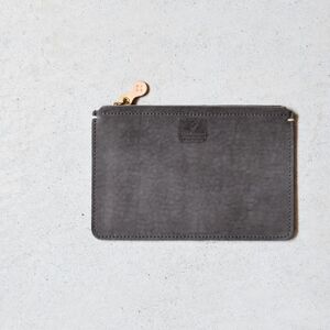 Teha’amana Square pouch S テハマナ スクエアポーチ S スモーク ブラウン  革 皮 雑貨 おしゃれ レザー 本革 こだわりの逸品 地域特産品 ギフト 自分用 人気 おすすめ