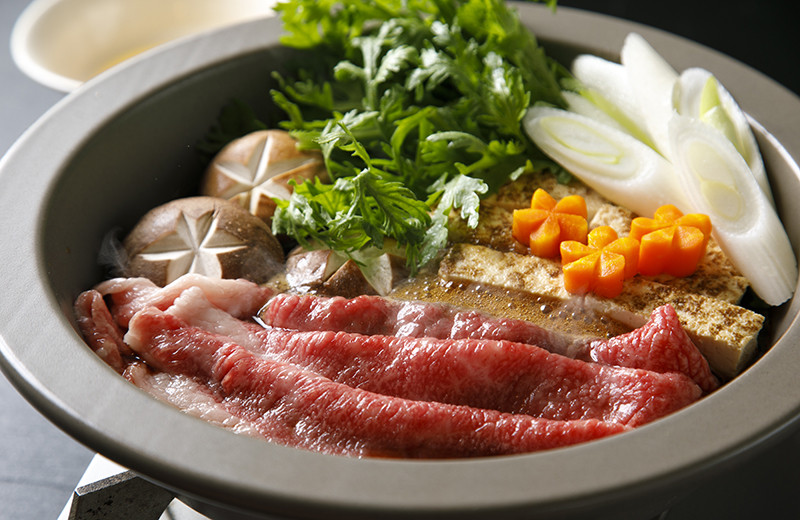A5飛騨牛　すき焼き・しゃぶしゃぶ用　ロース又はカタロース　300g