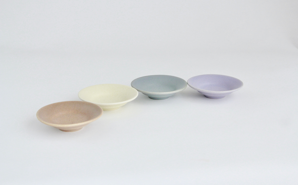 
                  【Awabi ware】丸豆皿 4枚セット（アイボリー・青マット・ベージュ・パープル） 《決済から3ヶ月前後で発送》
                