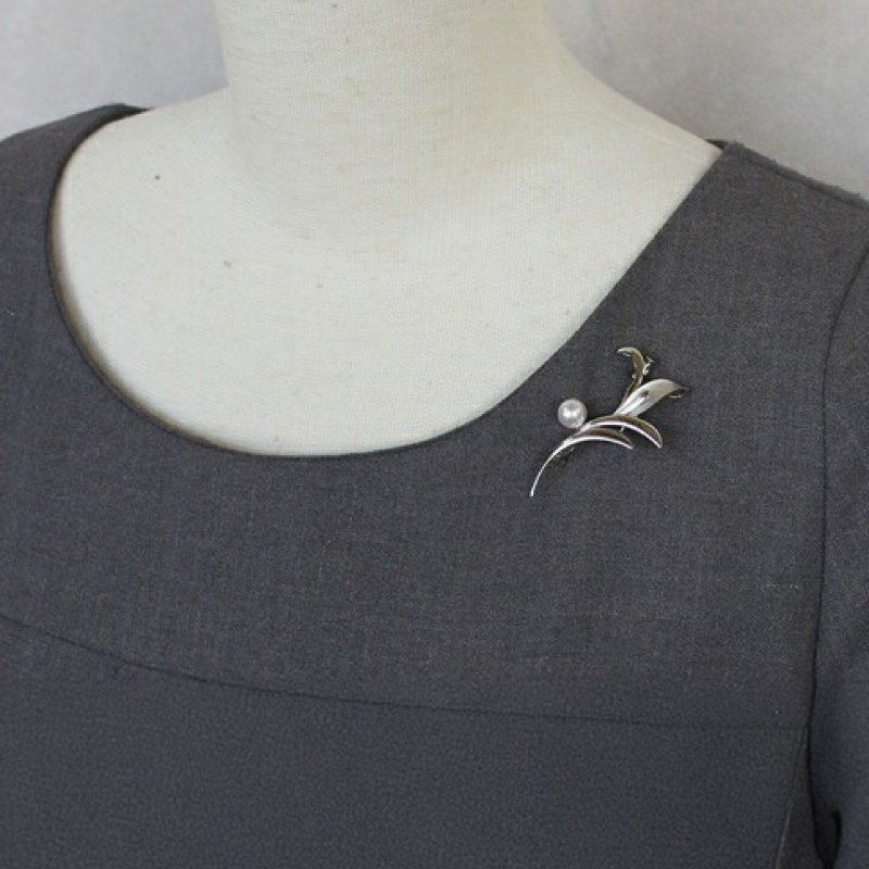 SV　アコヤ真珠　7.5ミリ　ブローチ　（No30888）／真珠　南伊勢町　パールハヤシ　伊勢志摩