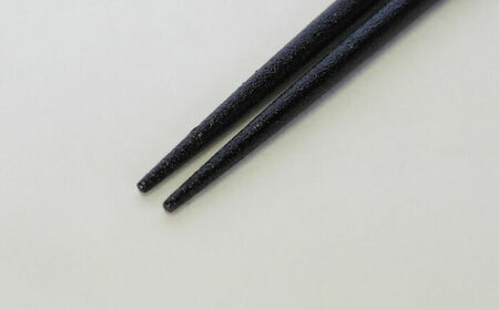 土佐古代塗の持ちやすくてつかみやすい箸 1膳 /土佐古代塗 箸 はし 塗り箸 漆箸 職人技 日本製 つかみやすい ザラ地 長持ち 伝統工芸 美禄堂 ギフト 【美禄堂】[ATBF065]