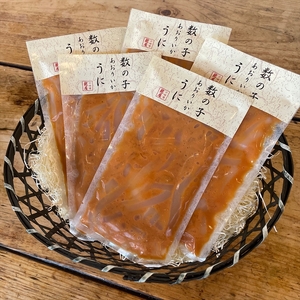 王様の塩辛 雲丹風味 5パック【あおりいか 塩辛 うに おつまみ 珍味 惣菜 海鮮 いかの塩辛 珍味 お取り寄せ 御中元 お中元 お歳暮 父の日 母の日 贈り物 日本酒 焼酎 】【神奈川県小田原市早川