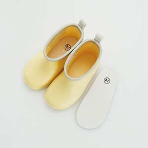 ワッペン付レインブーツ　１４ｃｍ　ごぱん　672187　5-128