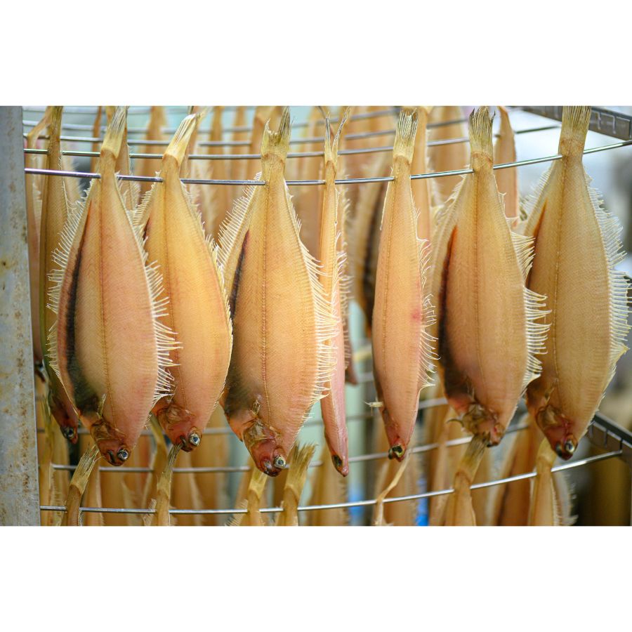＜蟹の匠 魚政＞笹カレイ「一夜干し」中サイズ(120g)× 5尾
