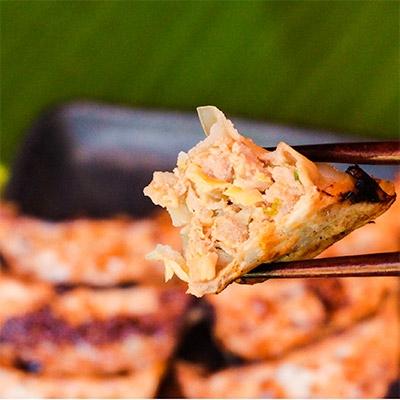 ふるさと納税 奄美市 奄美島豚(黒毛)を贅沢に使用したこだわりの奄美島豚餃子 |  | 02