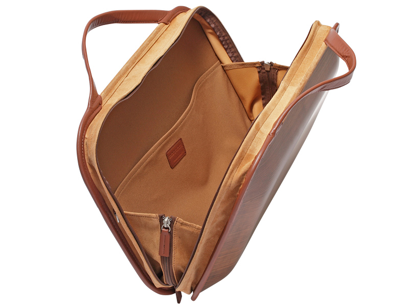 木製バッグ 【monacca-bag/Roots Landブラウン（B4サイズ対応 ）】 ビジネスバッグ 木製ビジネスバッグ 鞄 カバン バッグ 木のかばん メンズ レディース ファッション 木製 木の プレゼント 贈り物 父の日 母の日 敬老の日 個性的 杉 間伐材  高知県 馬路村
