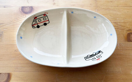 【瀬戸焼】子供用食器セット(パトカー・救急車)贈答品対応【1456259】