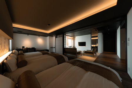 【道後御湯】平日限定＜露天風呂付きスイート＞1泊2食付き ペア宿泊券 | 温泉 旅行 トラベル チケット 宿泊 宿泊券 旅館 予約 観光 愛媛県 松山市 人気 おすすめ【HSH0022】