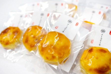 ミニチーズケーキ10個セット【チーズケーキ プレーン 大人のチーズケーキ スイーツ デザート 酒の肴 蒲鉾 かまぼこ 練り物 練物 ねりもの 練リ製品 魚肉 おつまみ おやつ お土産 冷蔵 贈答 父の
