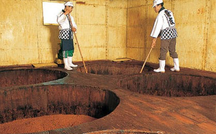 創業明治26年 老舗「内子・森文」蔵セット(ぽん酢、麺つゆ、麦みそ、本造りみそ各1個） ／ 食品 加工食品 人気 おすすめ 送料無料 調味料 ぽん酢 めんつゆ 麺つゆ 麦味噌 みそ 味噌 ミソ 【森文