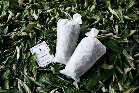 クロモジの香りを楽しむリラックスセット（シューズデオドライザー・サシェ）