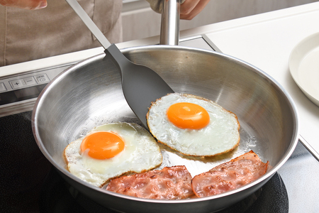 LES3222 すくえるターナー