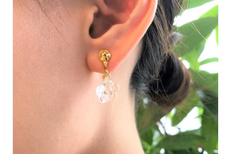 イヤリング iriser おだかうめ | イヤリング アクセサリー
