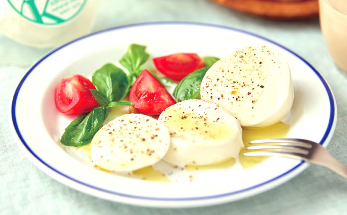 木次モッツァレラチーズ 1個 100g | チーズ 人気 おすすめ 乳製品島根県雲南市/木次乳業有限会社 [AIBH024]