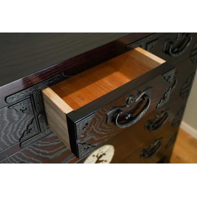 ふるさと納税 奥州市 岩谷堂箪笥　脚付チェスト　白梅　伝統工芸品 [AF015] |  | 02