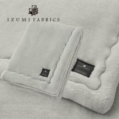 ふるさと納税 和泉市 【シングルサイズ】メリノウールマイヤー敷パット　カラー　プラチナグレー