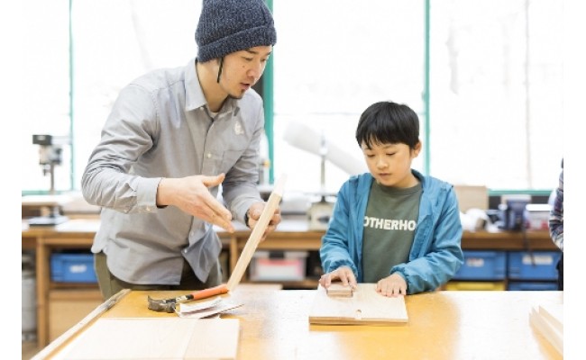 
＜ランチとランチョンマットお土産付き＞ペア木工体験
