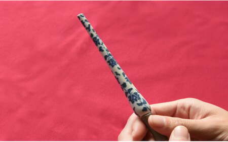 A75-39 有田焼 文翔窯 - 染付 ガラスペン-