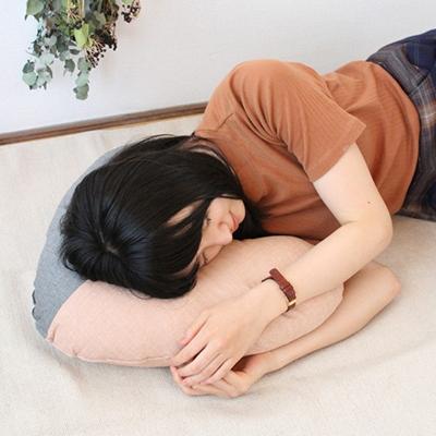 ふるさと納税 京都市 【洛中高岡屋】うたたねクッション Utane(里桜&紙屋紙) |  | 01