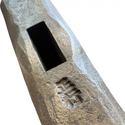 ふるさと納税 三条市 道心斎正行 全鋼玄翁 火造りっぱなし 80匁 玄能 金槌 大工 石工【110S116】 |  | 01