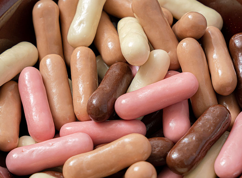 ミックスビスケットチョコ 1000g 250gx4袋 4月～10月発送 チョコレート チョコ スイーツ お菓子 おかし ミルク ホワイト イチゴ ミルクティー ギフト プレゼント 兵庫県 伊丹市