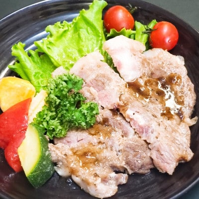 松阪豚 焼くだけステーキセット 肩ロース・ランプ 各2枚 800g 味付なのでキャンプでも活躍します【配送不可地域：離島】【1467269】