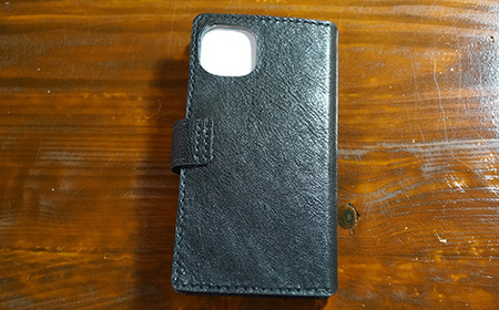 本革製手帳型iPhoneカバー iPhone13用 ＜レッド＞ 国産牛ヌメ革 ハンドメイド スマホ 手帳型 カバー iPhone iPhone13 本革 レザー 革製品 レッド F6L-337