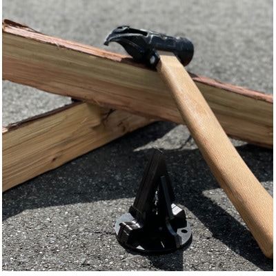 MINOURAのトライウッド「Try x Wood」　組み立て式薪割り台