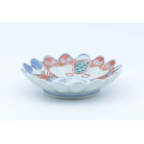 有田焼 錦菖蒲 菊形6.5寸皿 菊皿 18cm まるぶん おもてなし 有田焼 初期伊万里 菊皿 飾り皿 手描き A20-384_イメージ3