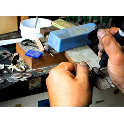 ふるさと納税 神戸市 パワーストーン×シルバーブレス Sサイズ クォーツ オニキス 天然石 神戸市 DJ-016S |  | 03