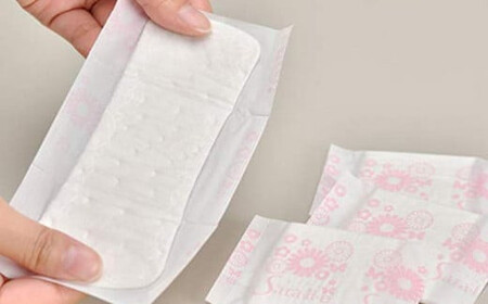 サラサーティSARA・LI・E（さらりえ）72個×8袋セット（ホワイトブーケの香り） サラリエ 【小林製薬】 生理用品 おりものシート