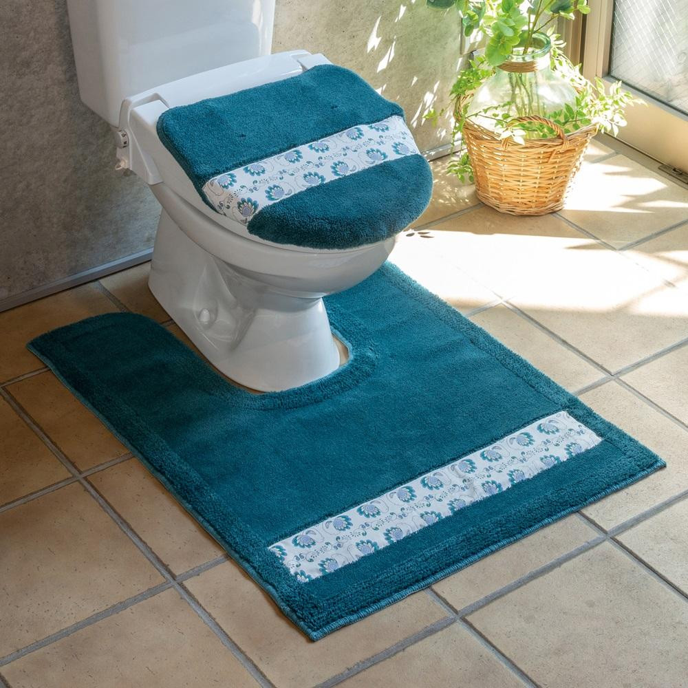 
フィンランドの「幸せを運ぶ鳥」小鳥柄の耳長トイレマット２点セット　ブルー
