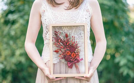 ＜ R8年熊本地震復興支援 ＞【レッド】 プリザーブドフラワー ガラスフレーム 「HERBIER(エルビエ) 」