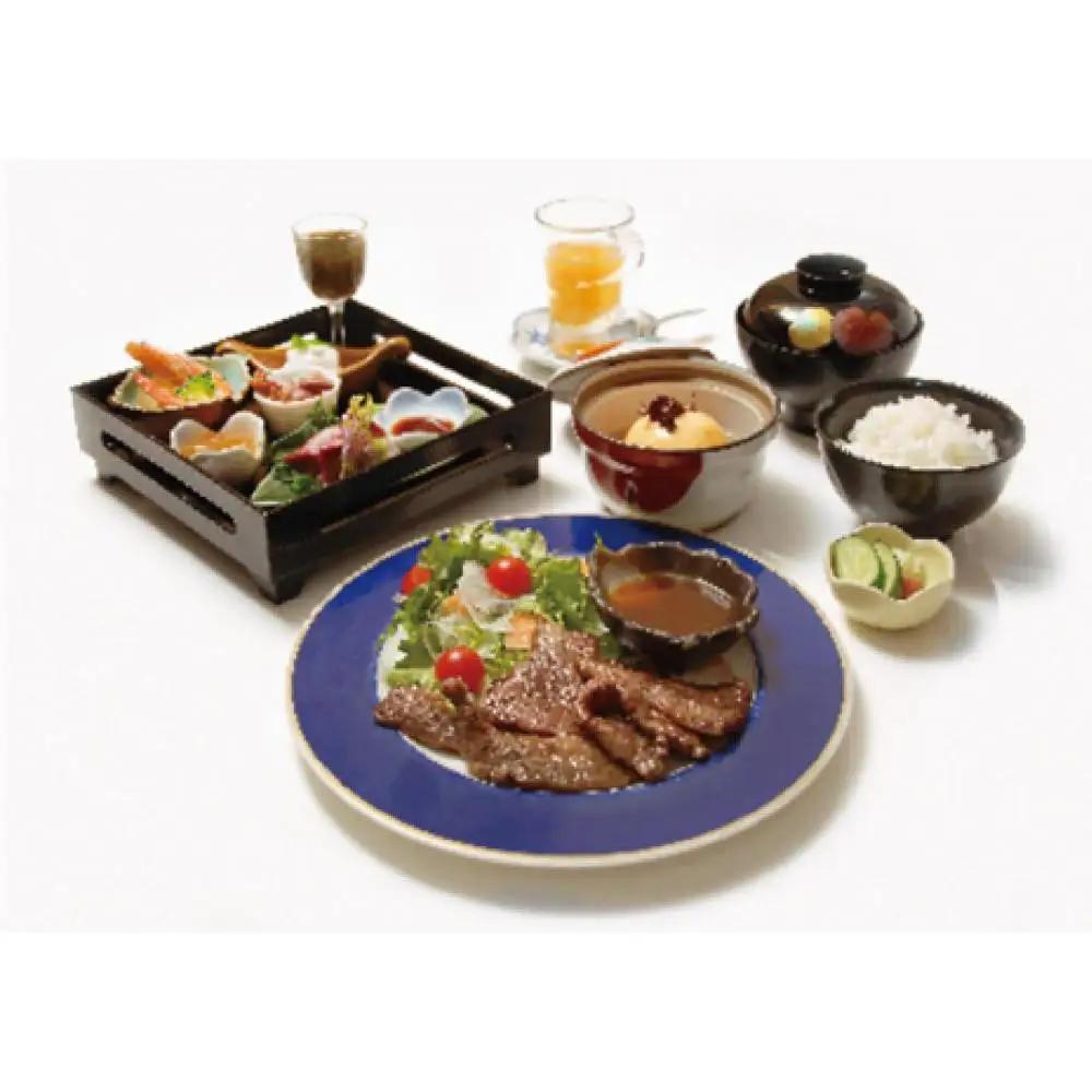 【訳あり】神戸ビーフ牝　焼肉切り落とし900ｇ