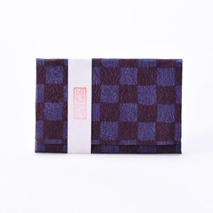 伝統工芸 黒谷和紙 名刺入れ（型染：市松紫）名刺入 伝統工芸 民芸品 カードケース 和紙 就職祝い メンズ レディース ビジネス カジュアル おしゃれ プレゼント 贈答 贈り物 記念日 お土産 京都 