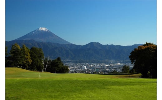 
昇仙峡カントリークラブ　施設利用券A　3,000円分　[山梨 ゴルフ ゴルフ場利用券 チケット]
