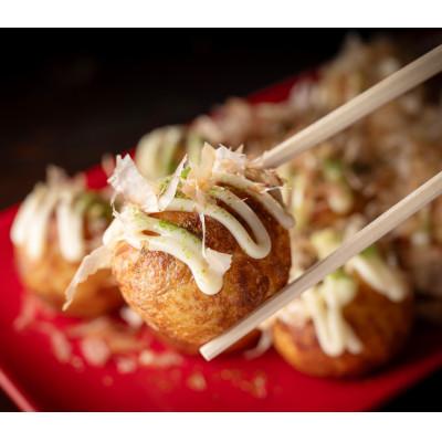 ふるさと納税 和泉市 こだわりの定番たこ焼き　10食入り+たこ一オリジナルたこ焼きソース　2本 |  | 01